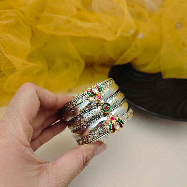 Vintage Inspired Dual-Tone Bangles – Ornate Bridal Kada