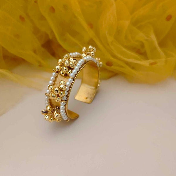 Opulent Silver-Gold Kada Set – Traditional Heritage Bangles